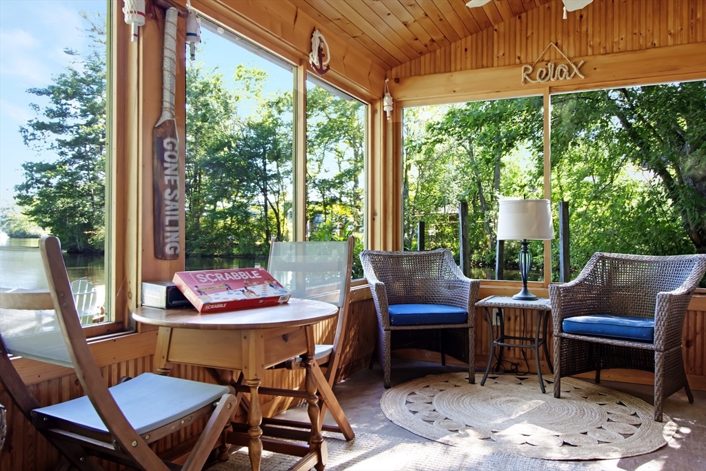 23 Shore Road North Brookfield, MA 01535 - Photo 7 of 42