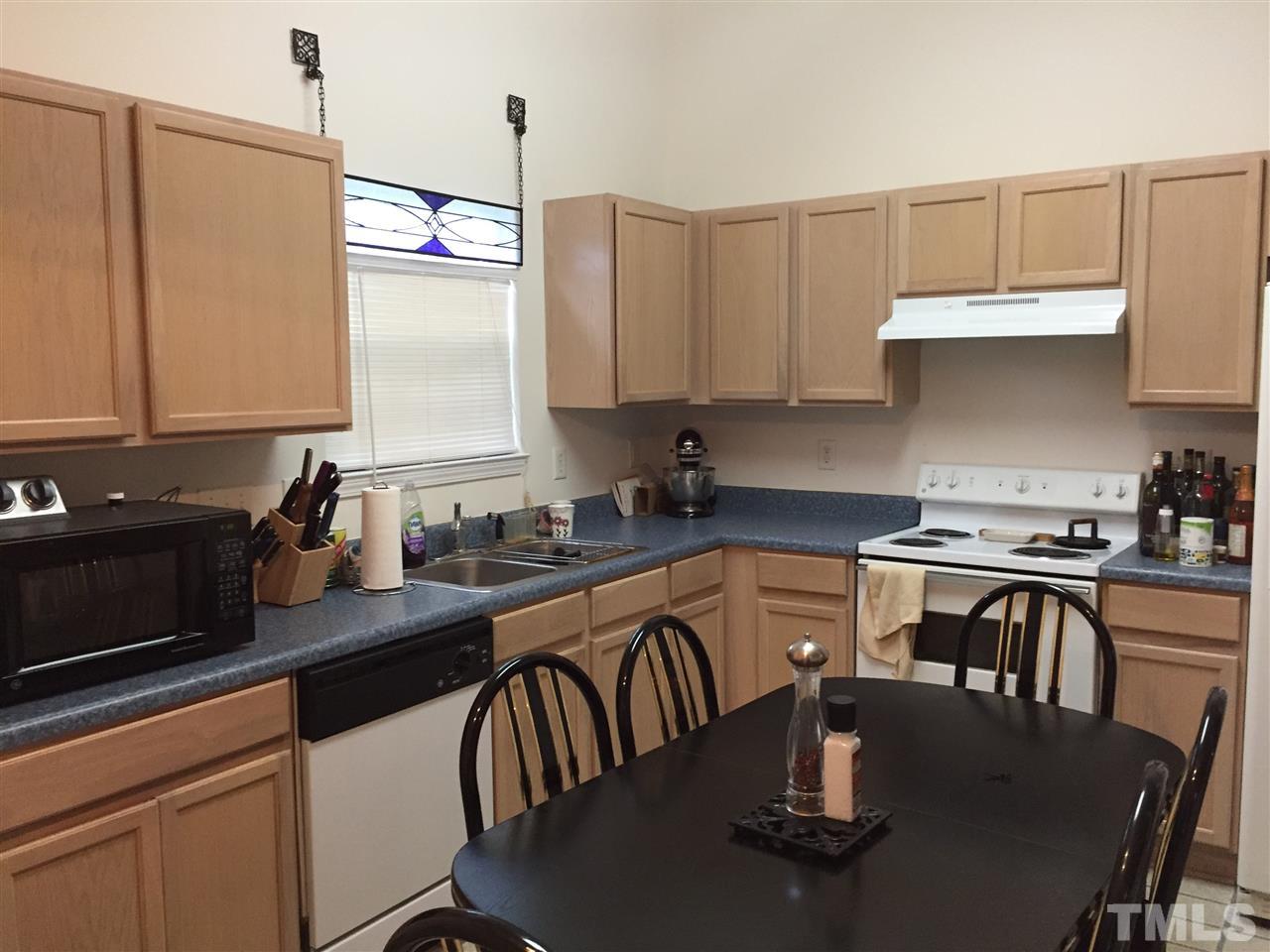 1508 Clover Ridge Court Raleigh, NC 27610 - Photo 2 of 25 Gallery Image 2