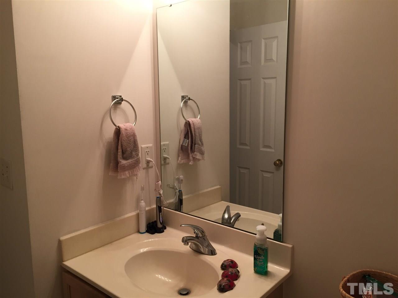 1508 Clover Ridge Court Raleigh, NC 27610 - Photo 16 of 25 Gallery Image 16