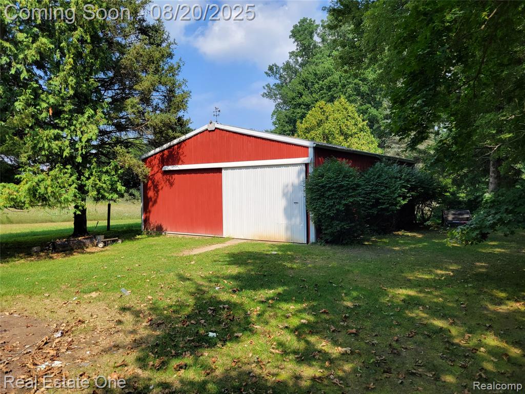 2685 Henesey Road Imlay City, MI 48444 - Photo 9 of 44 Gallery Image 9