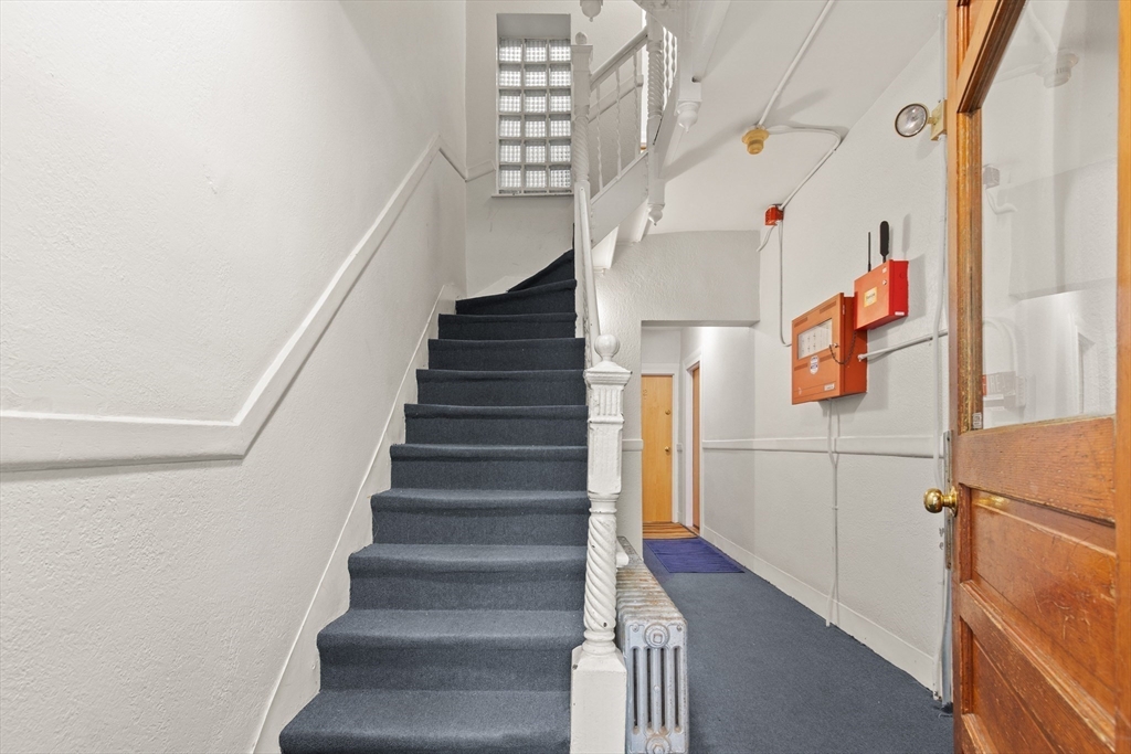 78 Phillips Street, Unit 3 Boston, MA 02114 - Photo 20 of 20