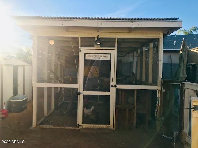 3014 East Wethersfield Road Phoenix, AZ 85032 - Photo 20 of 22 Chicken Coop 2