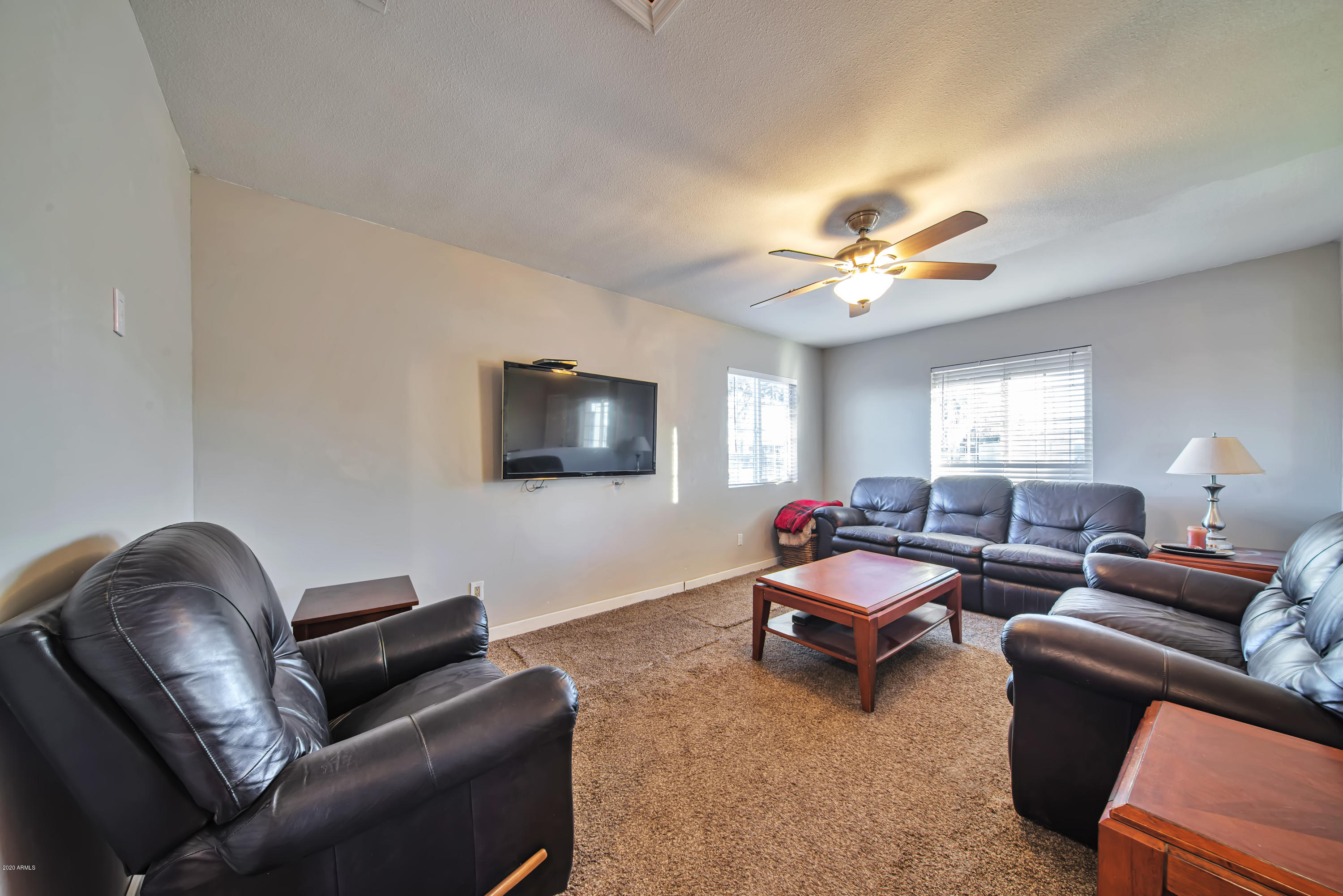 3014 East Wethersfield Road Phoenix, AZ 85032 - Photo 6 of 22 Living Room 1