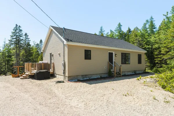 $515,000 | 38 Alder Lane, Bernard, ME 04612