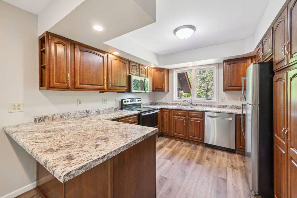 5099 Center Line Road Saginaw, MN 55779 - Photo 9 of 31 Gallery Image 9