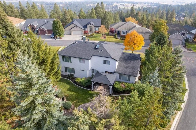 $835,000 | 5060 South Hillcrest Lane, Veradale, WA 99037