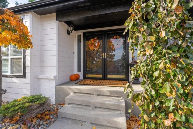 $835,000 | 5060 South Hillcrest Lane, Veradale, WA 99037