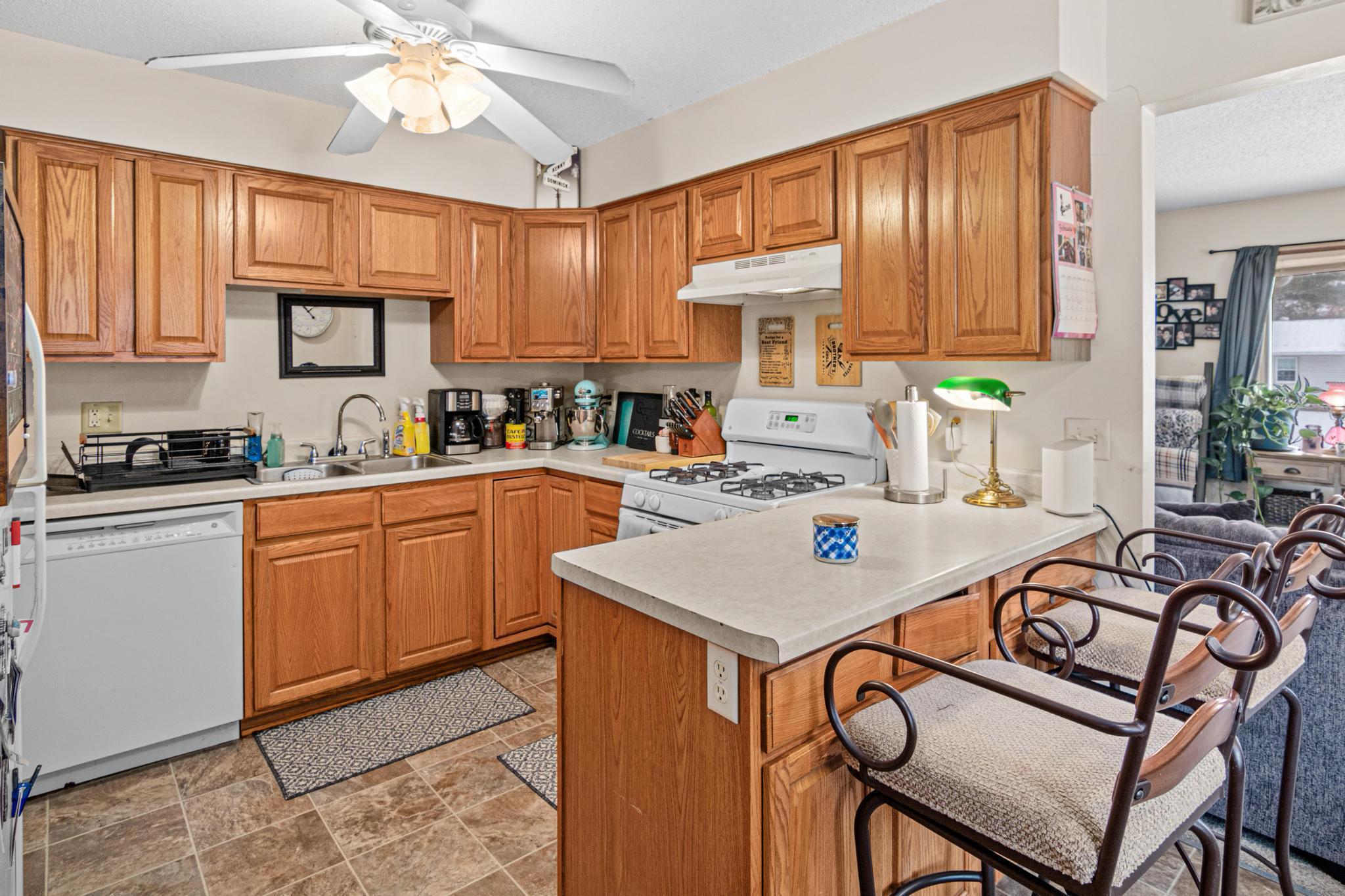 5045-5047 Sunnyside Road Mounds View, MN 55112 - Photo 17 of 38 Gallery Image 17