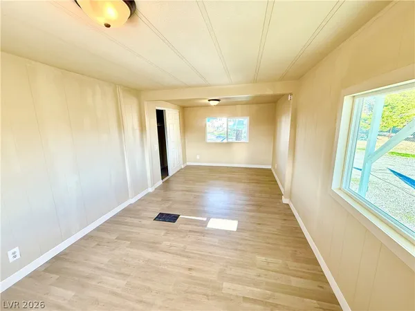 $1,600 | 1480 West Irons Street, Pahrump, NV 89048