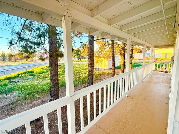 $1,600 | 1480 West Irons Street, Pahrump, NV 89048