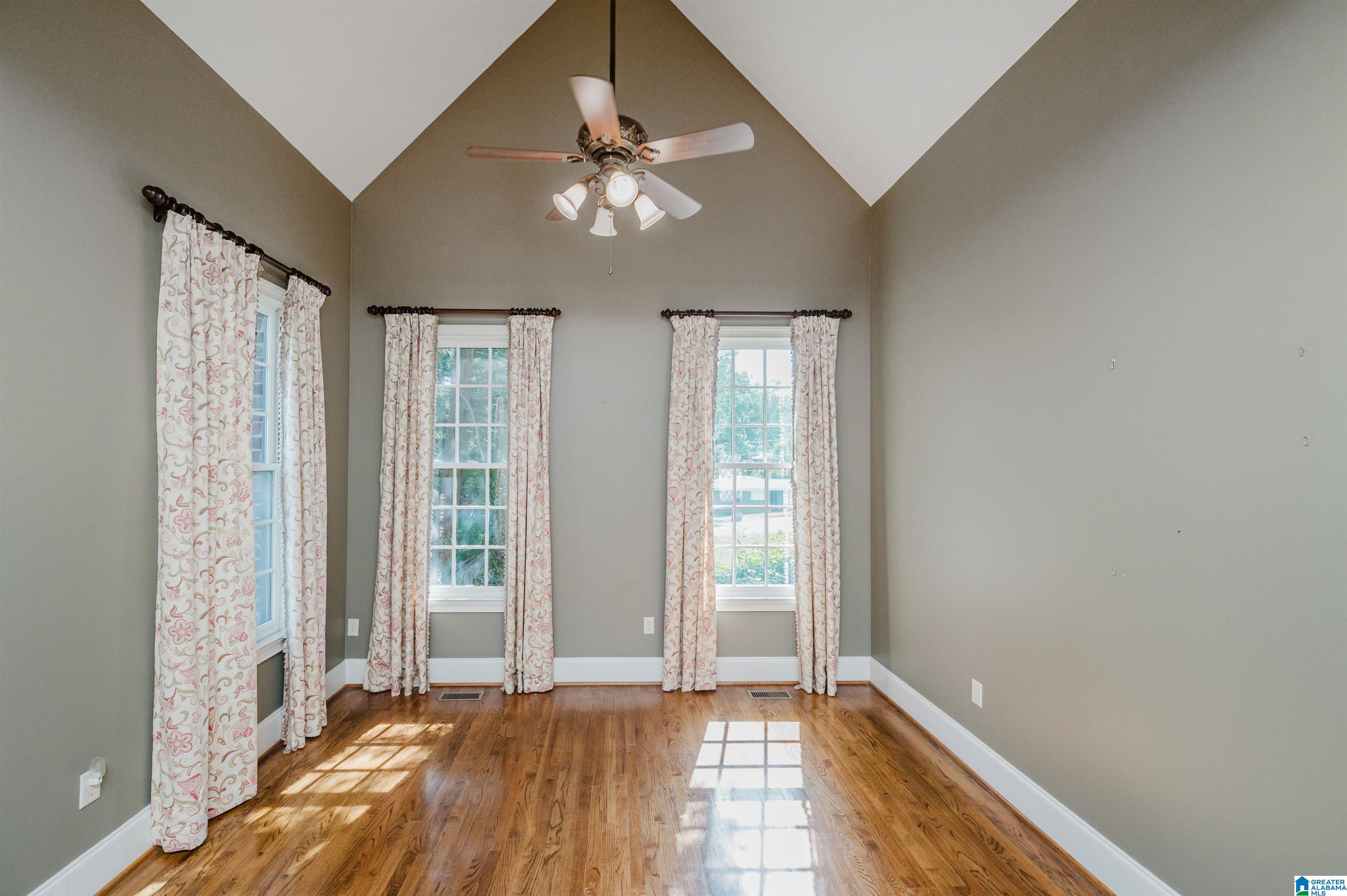 1815 Southwood Road Birmingham, AL 35216 - Photo 6 of 69
