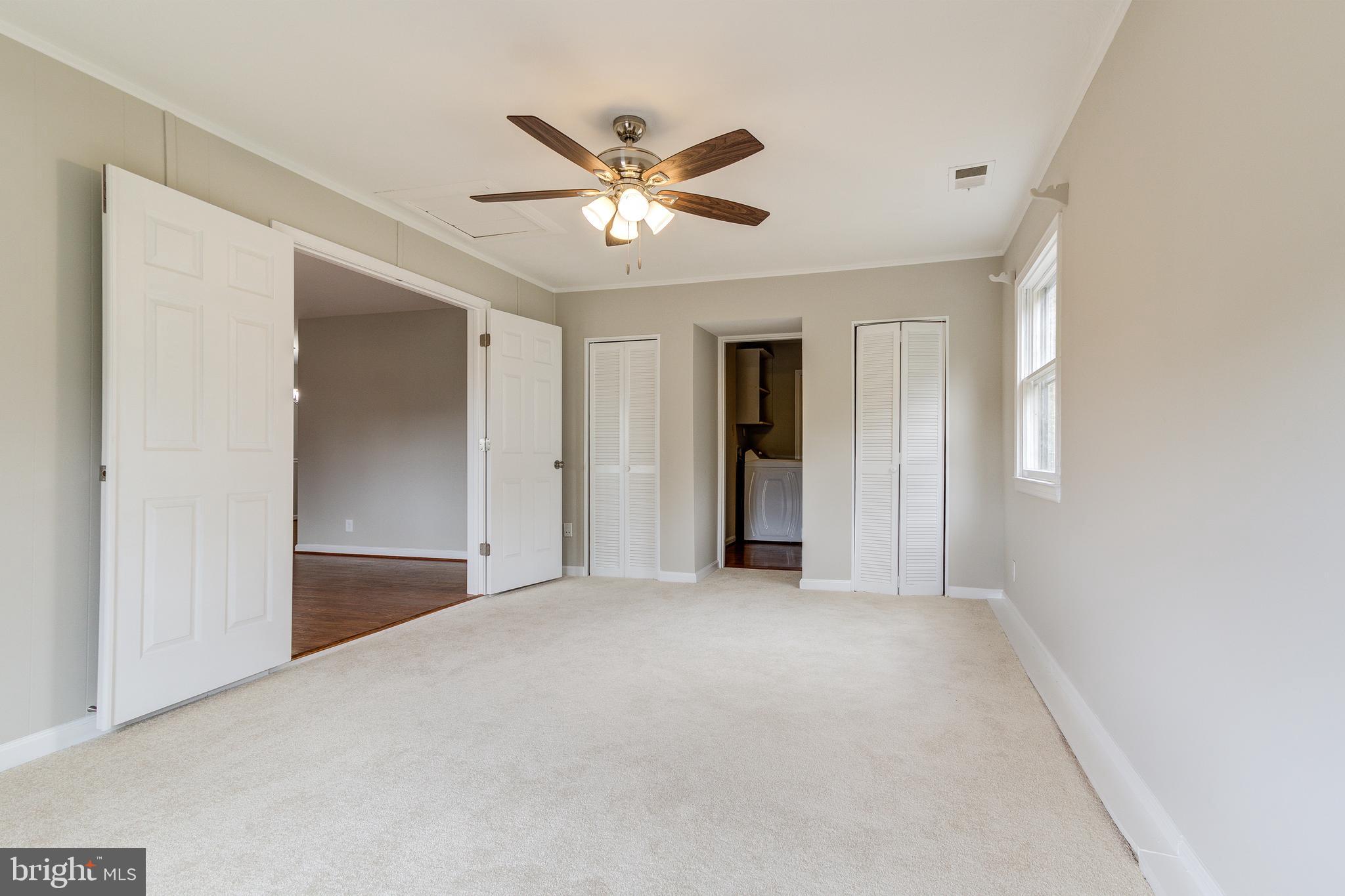 512 West Nettle Tree Road Sterling, VA 20164 - Photo 17 of 31 Gallery Image 17