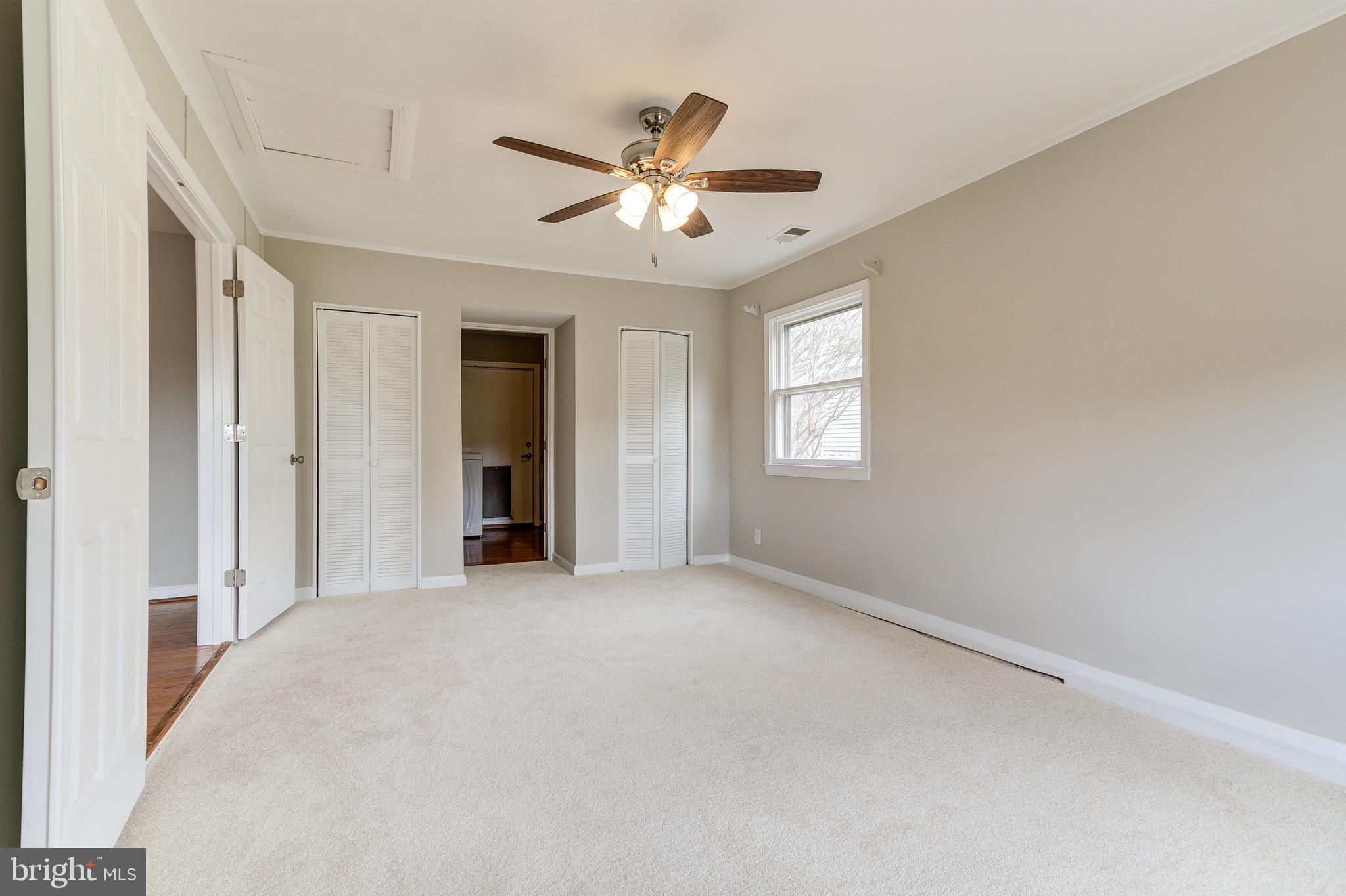 512 West Nettle Tree Road Sterling, VA 20164 - Photo 18 of 31 Gallery Image 18