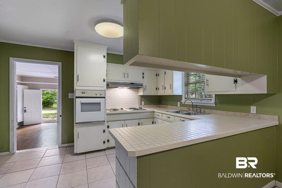 903 East 5th Street Bay Minette, AL 36507 - Photo 2 of 23