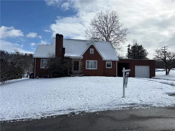 $184,900 | 205 Broadway Street, West Newton, PA 15089