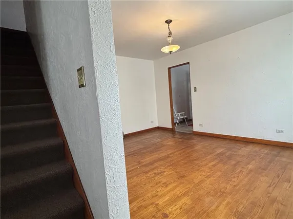 $184,900 | 205 Broadway Street, West Newton, PA 15089