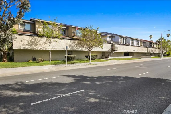 $499,900 | 1239 Rosecrans Avenue, Unit 26, Gardena, CA 90247