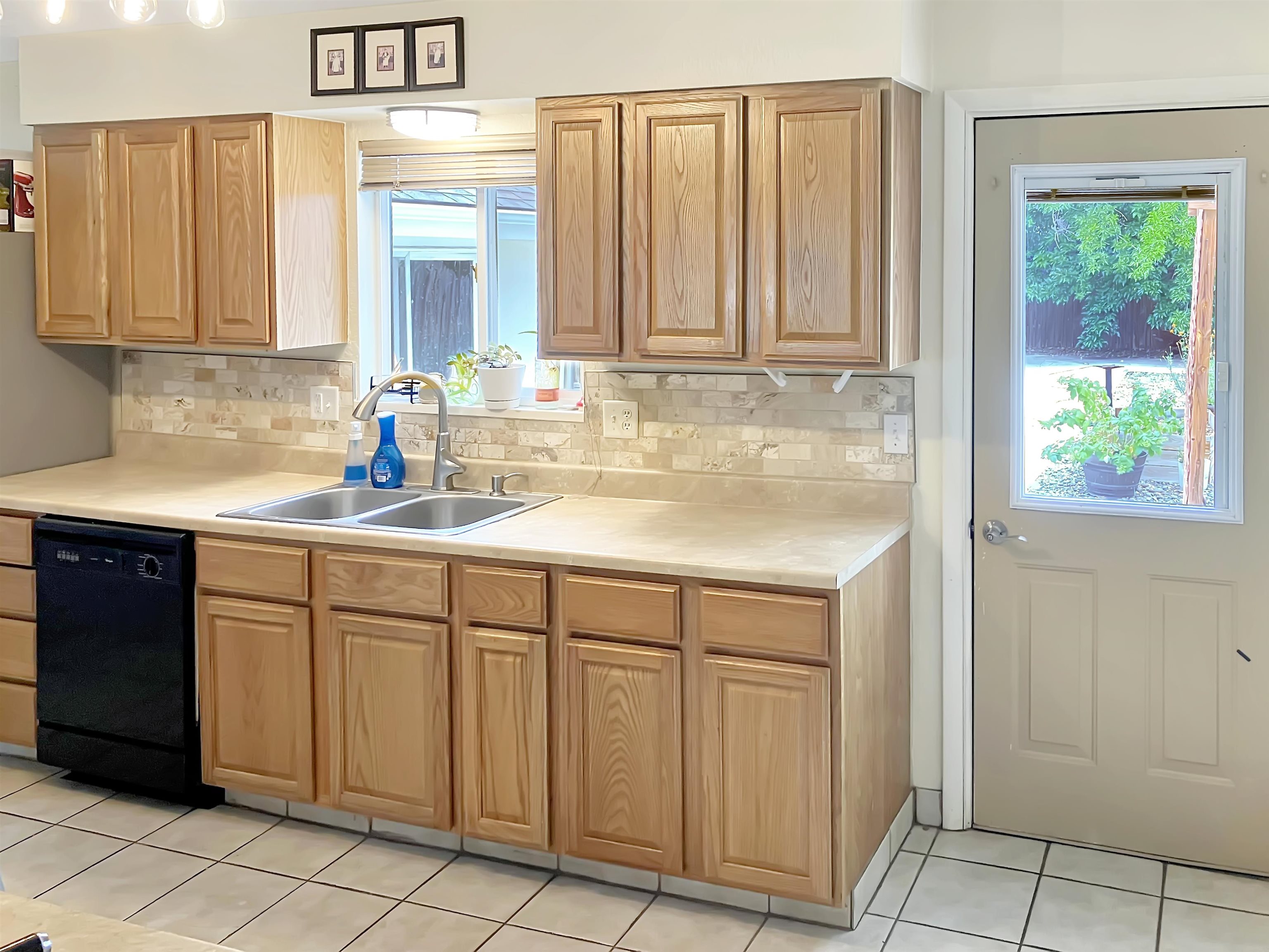 554 Princess Street Grand Junction, CO 81501 - Photo 9 of 32