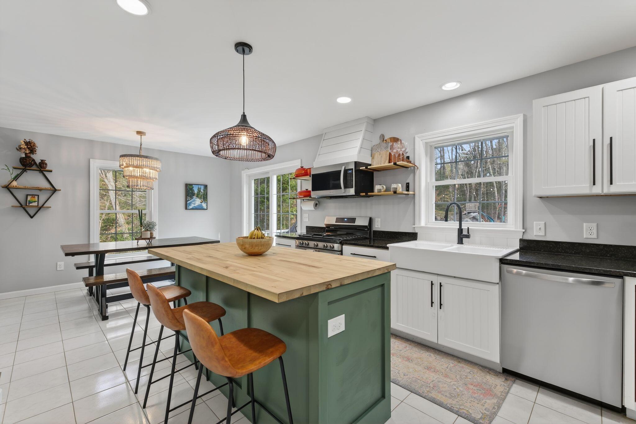 29 Orion Way Windham, ME 04062 - Photo 2 of 51 33_DSC07067