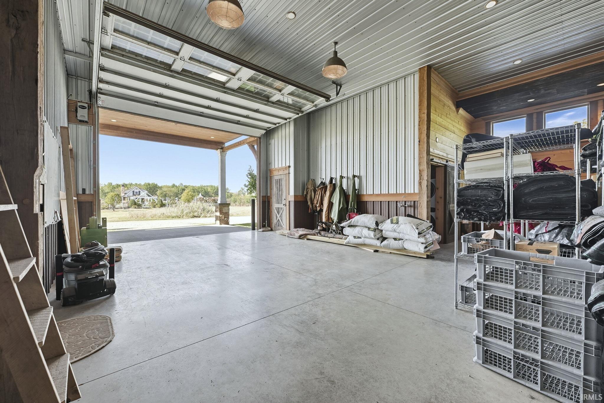 9129 Hollopeter Road Leo, IN 46765 - Photo 15 of 27