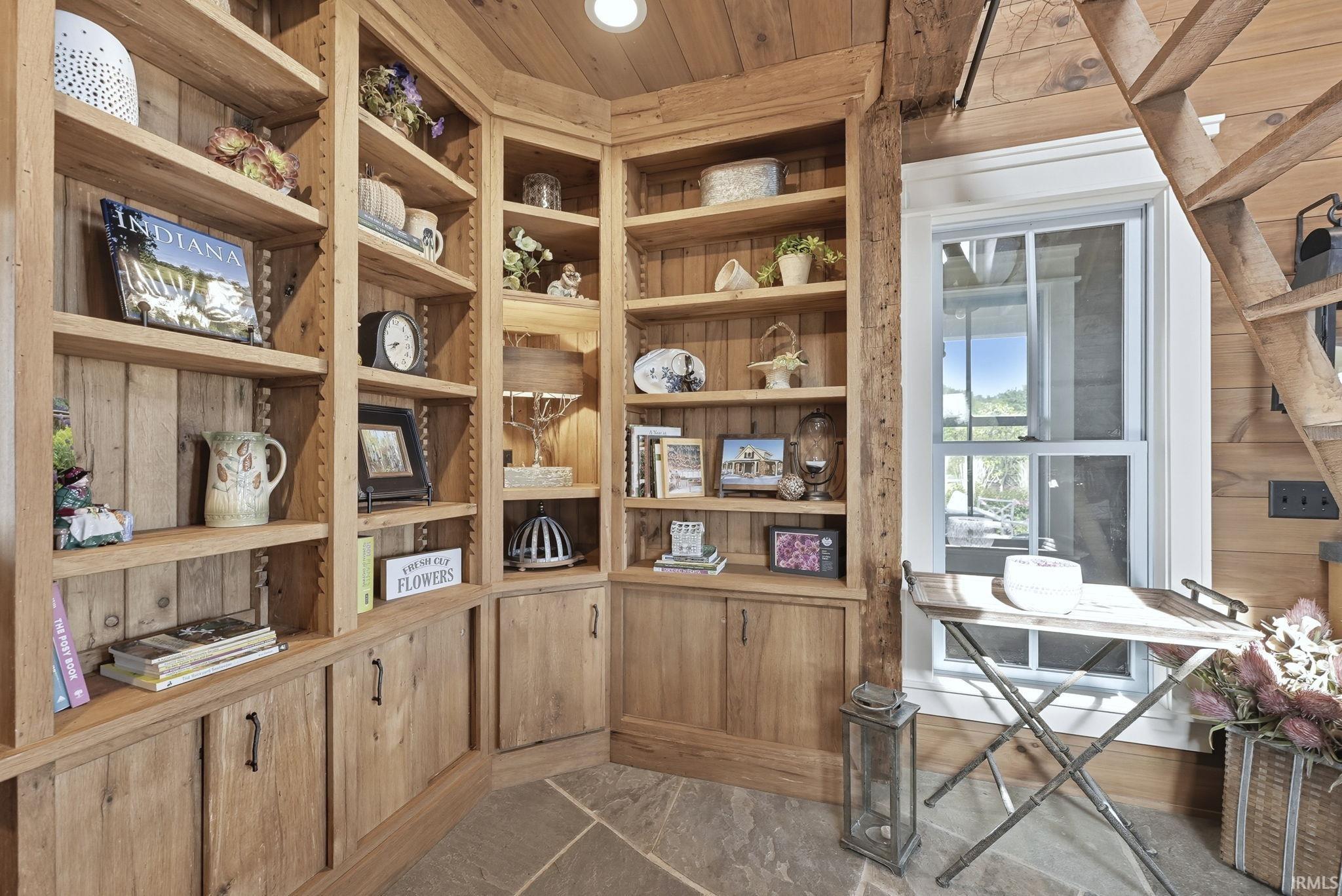 9129 Hollopeter Road Leo, IN 46765 - Photo 24 of 27