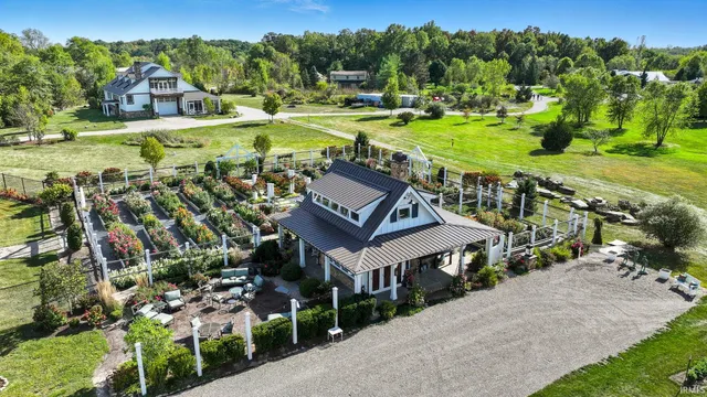 $2,200,000 | 9129 Hollopeter Road, Leo, IN 46765