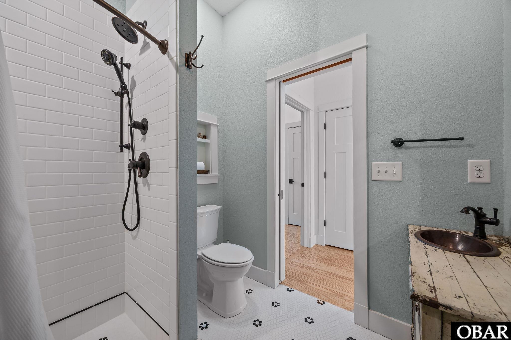 194 Brakewood Road Manteo, NC 27954 - Photo 27 of 45