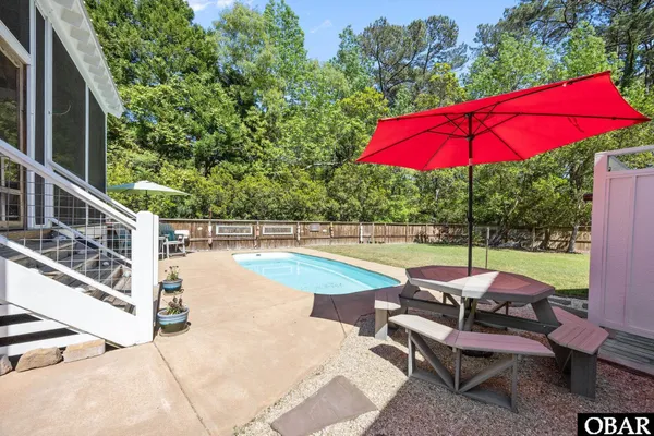 $798,900 | 194 Brakewood Road, Manteo, NC 27954