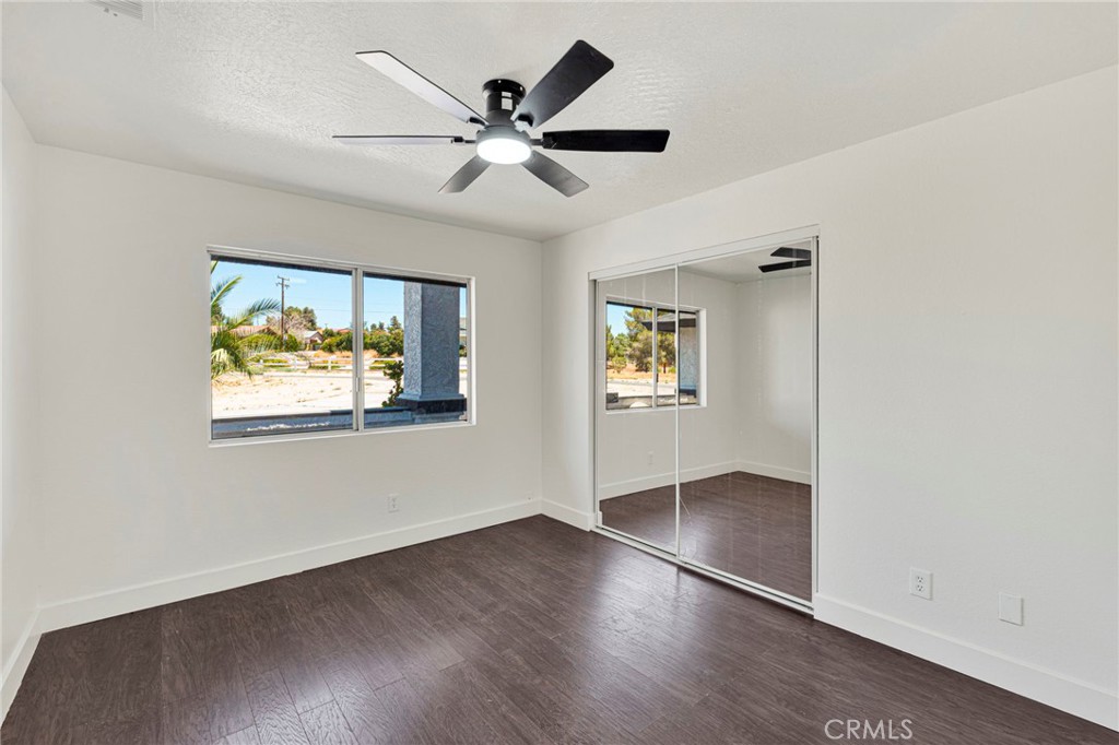 14204 Tehachapi Road Apple Valley, CA 92307 - Photo 21 of 72