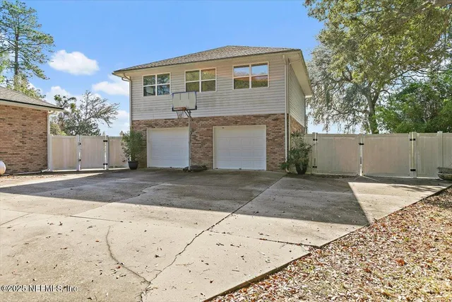 $840,000 | 85232 Amanda Court, Yulee, FL 32097