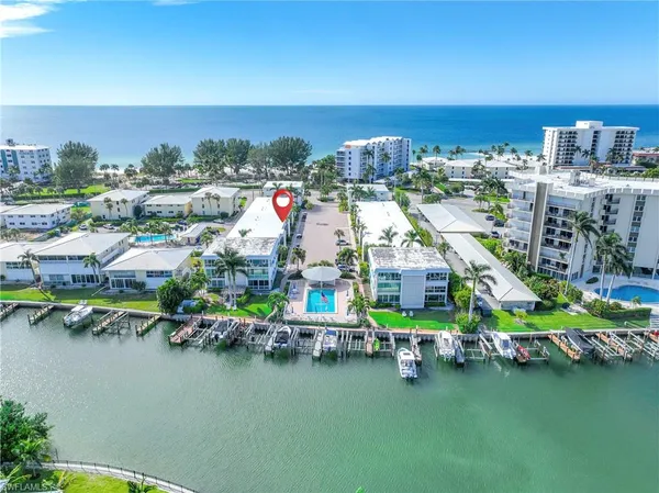 $699,900 | 2100 Gulf Shore Boulevard North, Unit 212, Naples, FL 34102