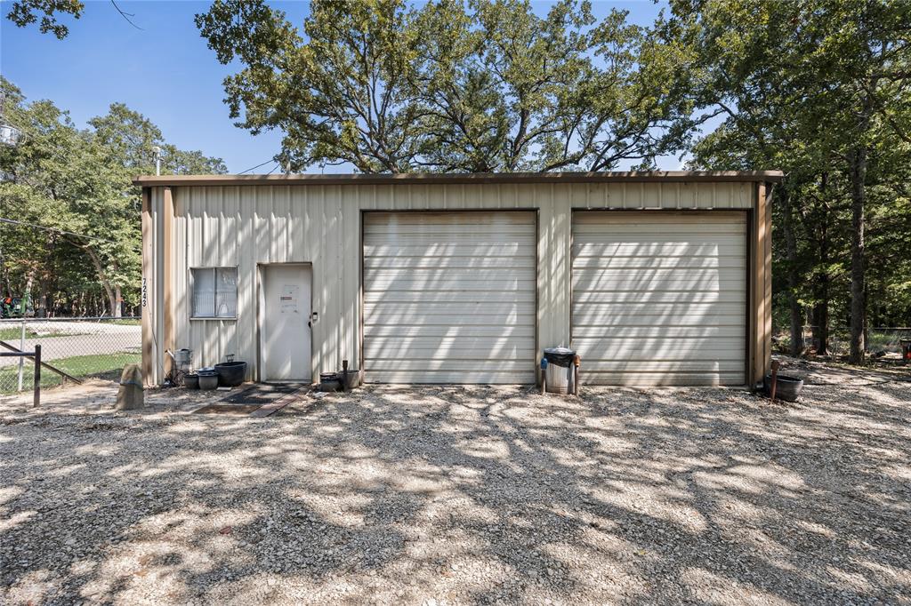 7243 County Road 3512 Quinlan, TX 75474 - Photo 6 of 14 View of detached garage