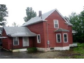 284 Champlain Street Berlin, NH 03570 - Photo 2 of 9