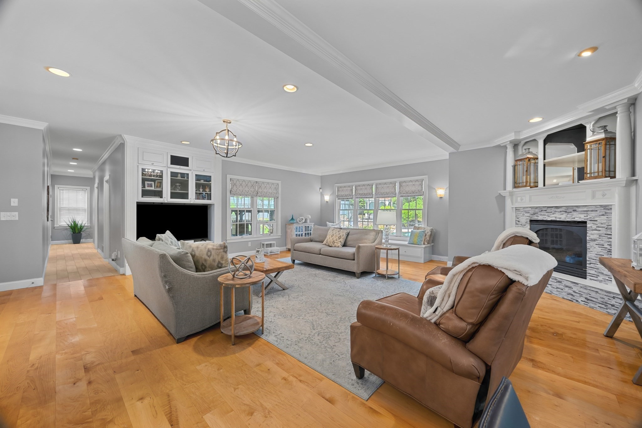 75 Spring Street Shrewsbury, MA 01545 - Photo 10 of 41 Gallery Image 10