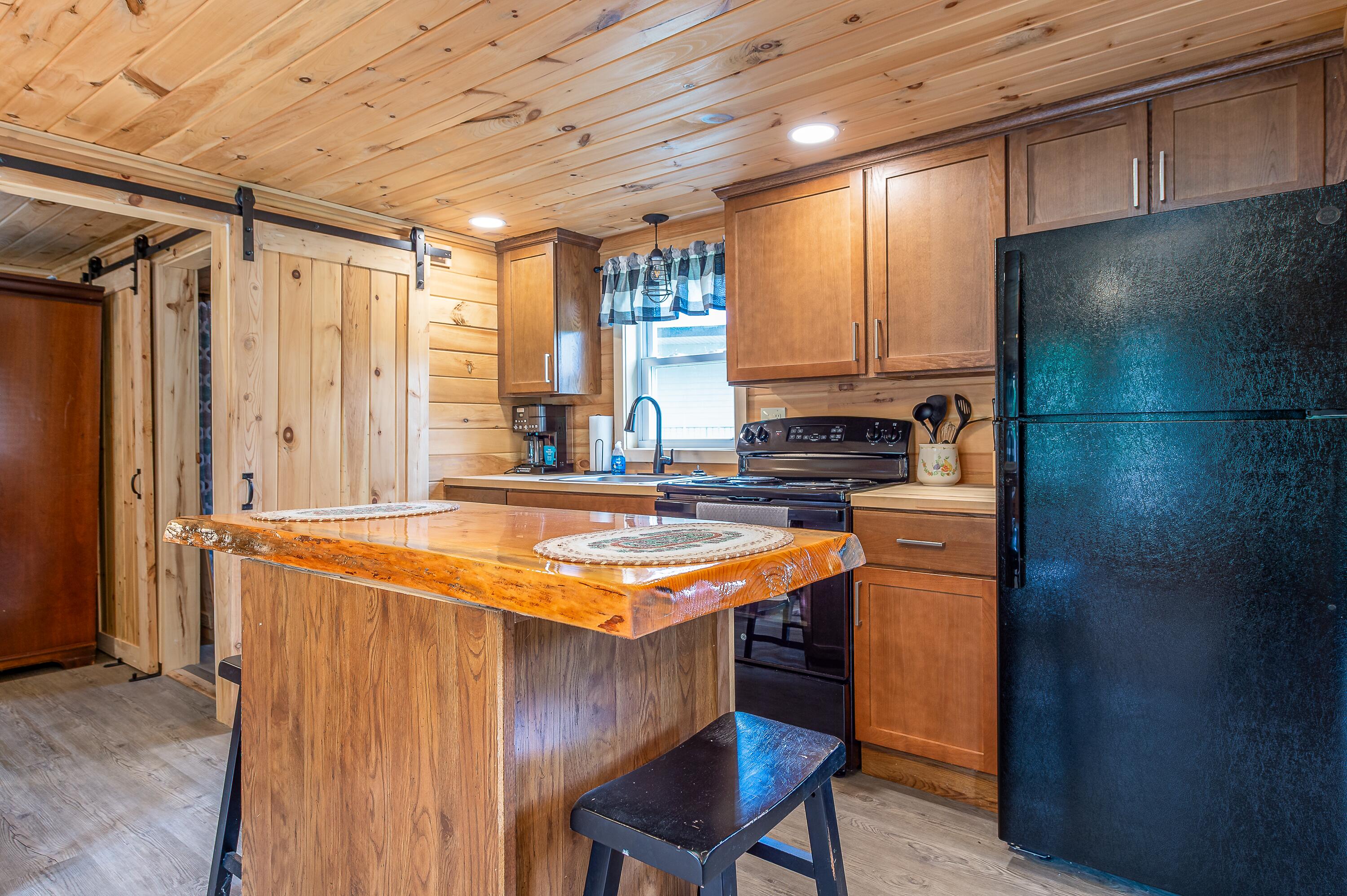 333 Smithfield Road, Unit 4 Belgrade, ME 04917 - Photo 8 of 18 DSC_5772-Edit