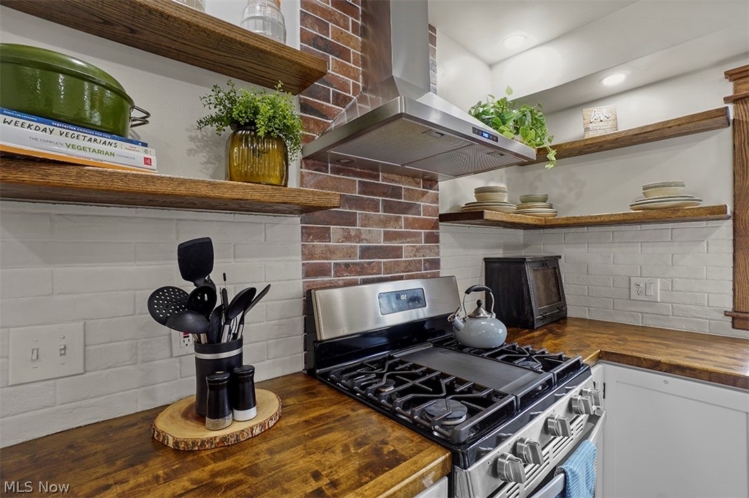 1180 Blanchester Road Lyndhurst, OH 44124 - Photo 14 of 31 Gallery Image 14
