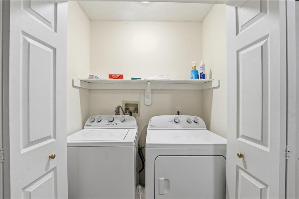 10551 Riley Street Overland Park, KS 66212 - Photo 32 of 44