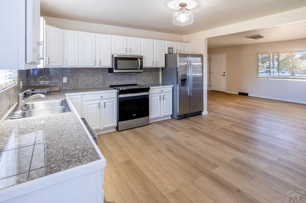 24297 Preston Road Pueblo, CO 81006 - Photo 5 of 30 Gallery Image 5