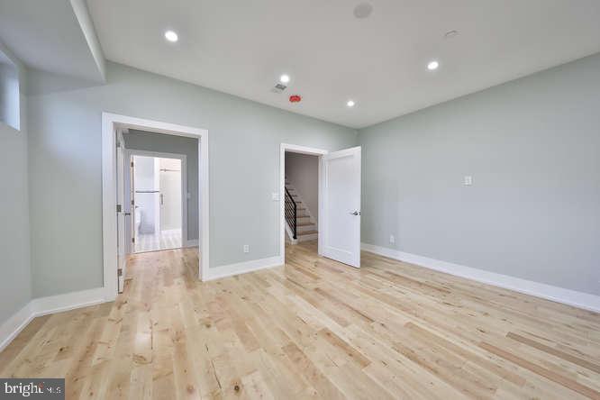 516 Burnham Road Philadelphia, PA 19119 - Photo 12 of 30