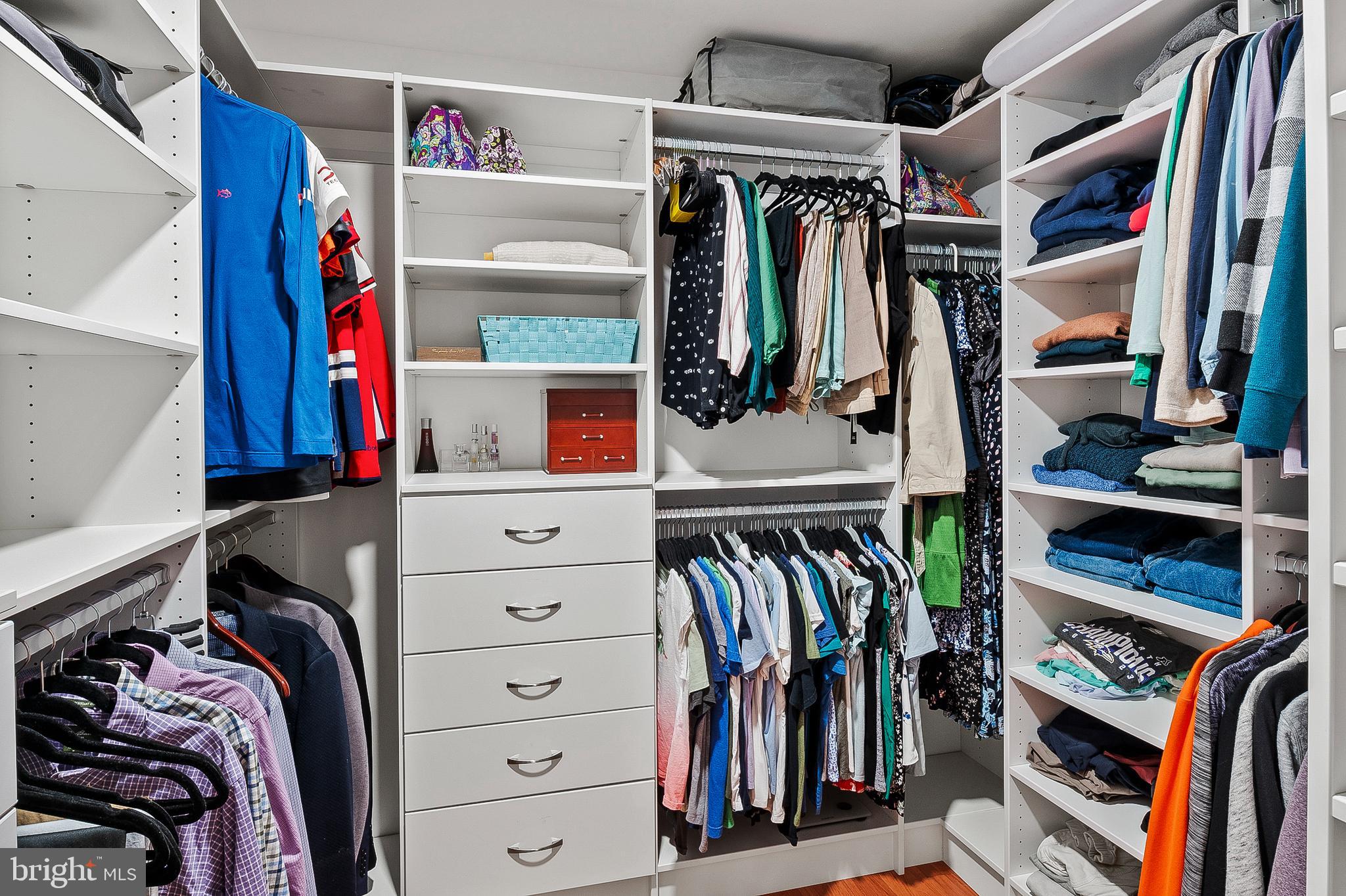 1531 Manor View Road Davidsonville, MD 21035 - Photo 17 of 41 Walk In Closet