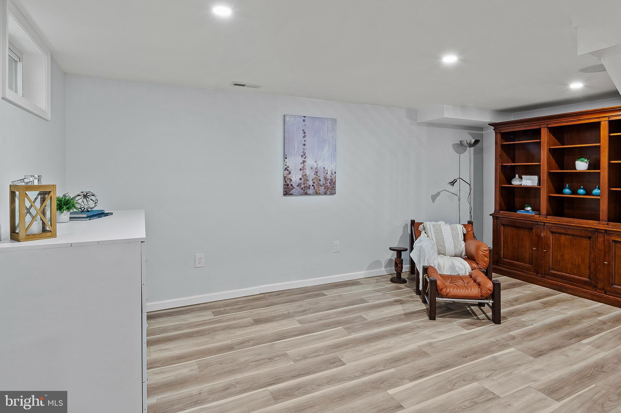 1531 Manor View Road Davidsonville, MD 21035 - Photo 33 of 41 Rec Room (alt view)