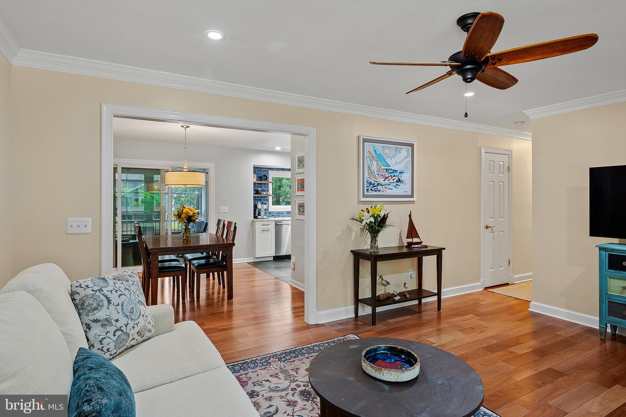 1531 Manor View Road Davidsonville, MD 21035 - Photo 7 of 41 Living Room (alt view)