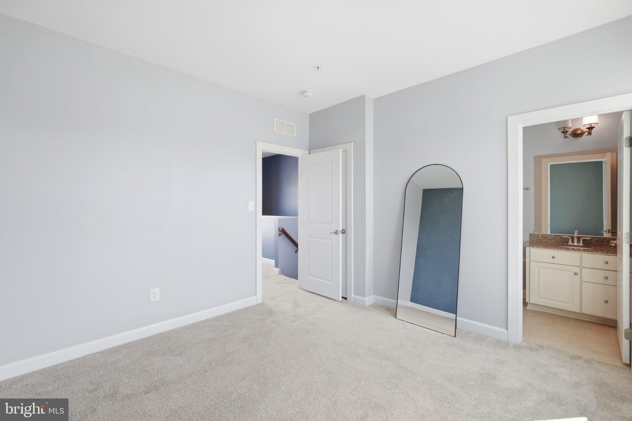 1132 South Glebe Road Arlington, VA 22204 - Photo 28 of 35 Gallery Image 28