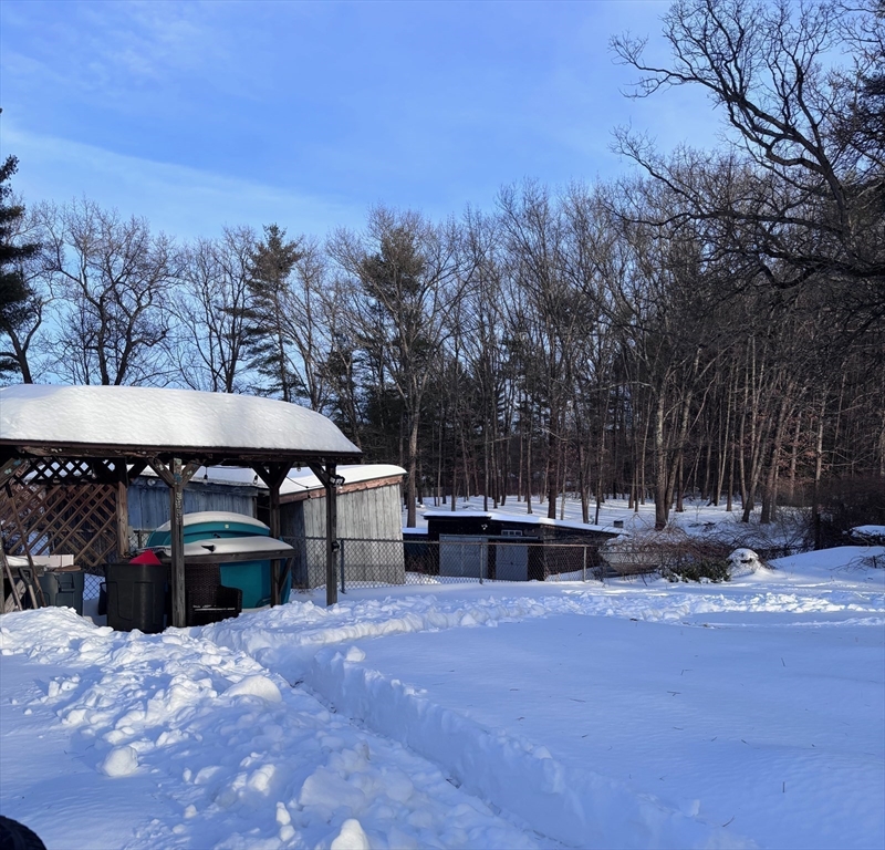 296 Ryan Road Northampton, MA 01062 - Photo 11 of 17