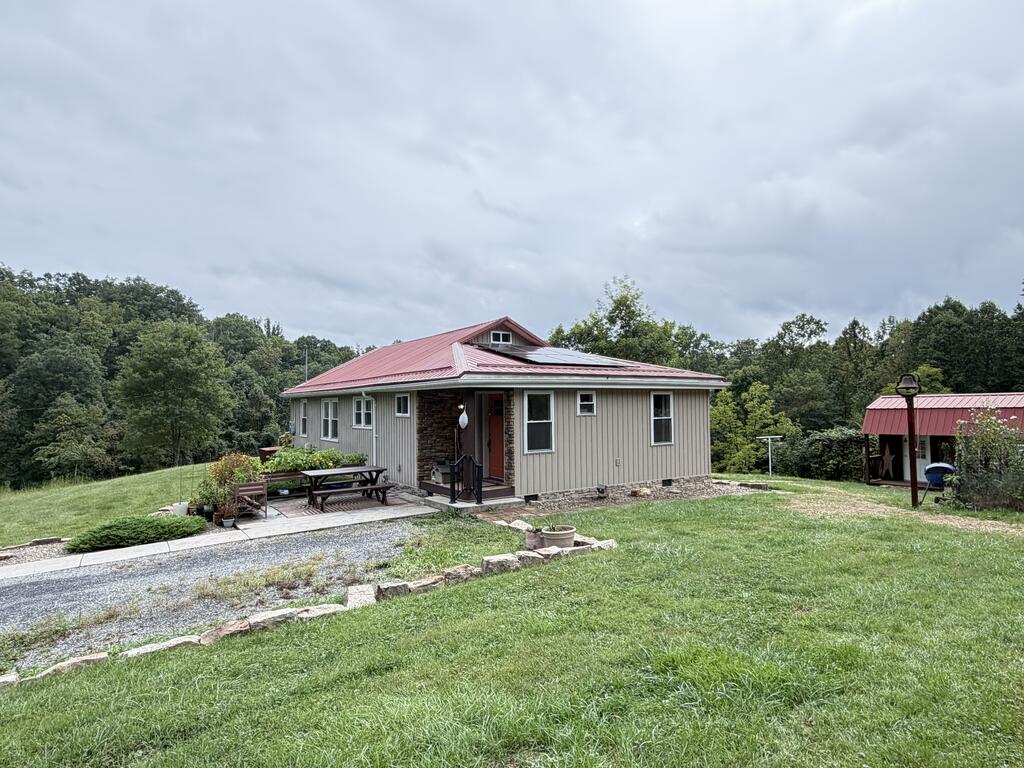 208 West F Sullivan Road Scarbro, WV 25917 - Photo 1 of 32 Gallery Image 1