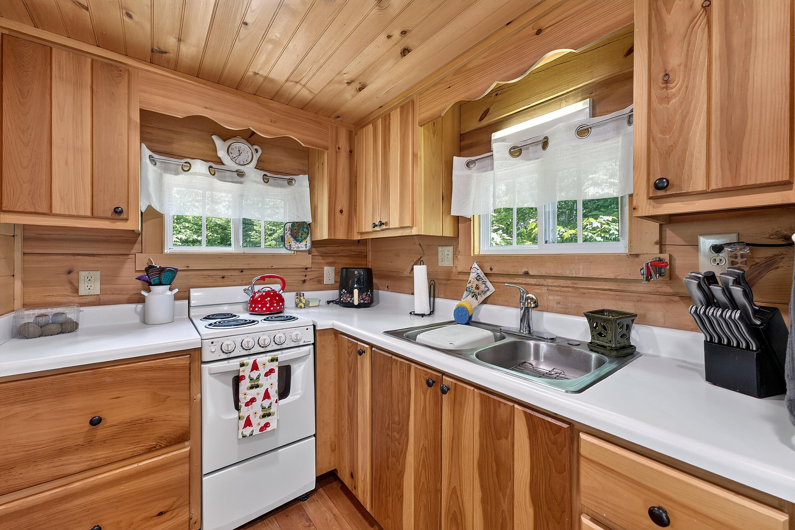 11 South Colby Road Somerville, ME 04348 - Photo 6 of 25