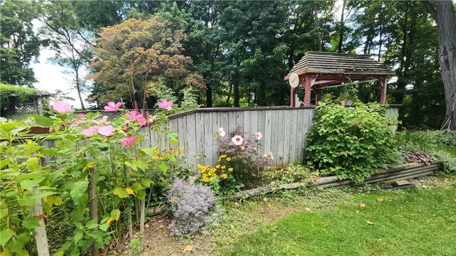 $335,000 | 63 Pre-Emption Road, Benton, NY 14415