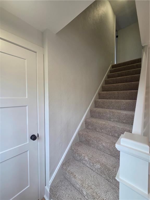 153 Beale Road Sarver, PA 16055 - Photo 3 of 14