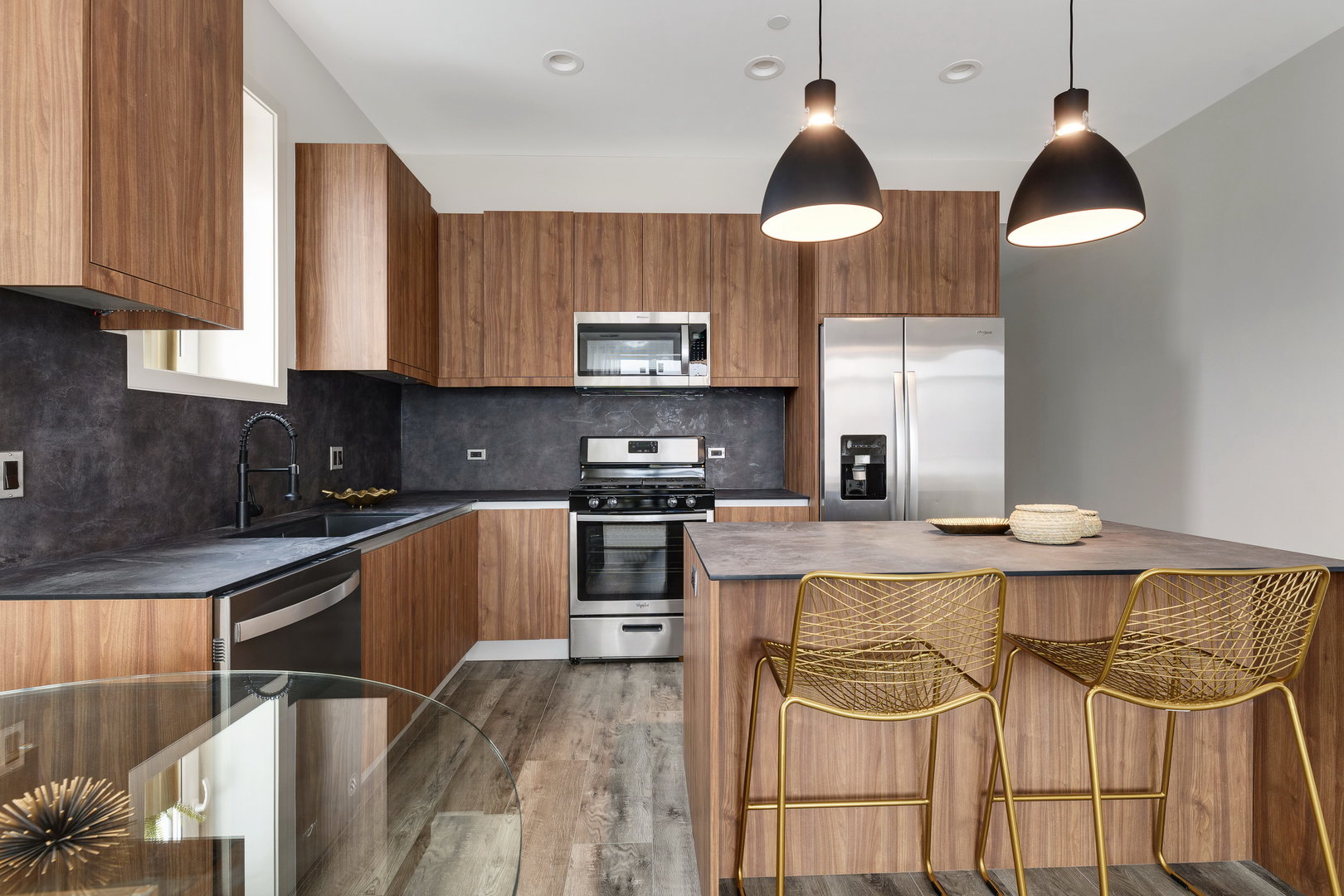 790 East Irving Park Road, Unit 3E Roselle, IL 60172 - Photo 4 of 18