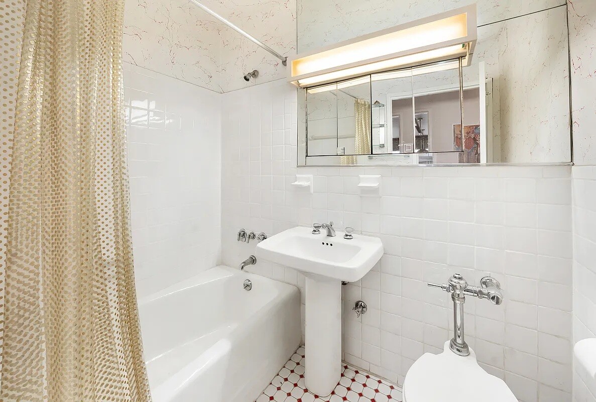 201 East 36th Street, Unit 14C Manhattan, NY 10016 - Photo 7 of 8